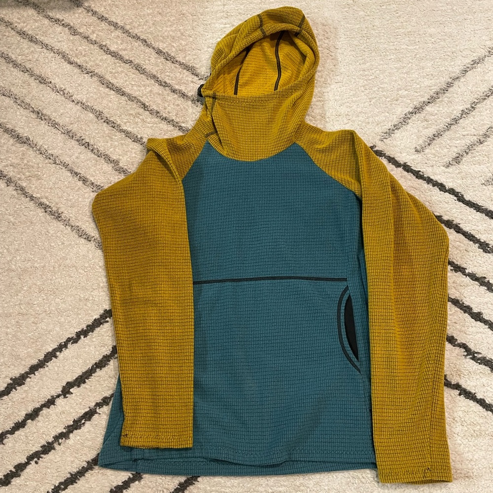 Women’s melanzana hoodie